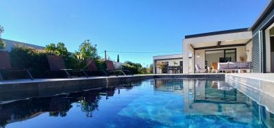 Magnificent Contemporary Villa With Pool