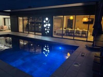 Magnificent Contemporary Villa With Pool