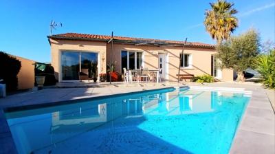 Single Storey Villa with Swimming Pool