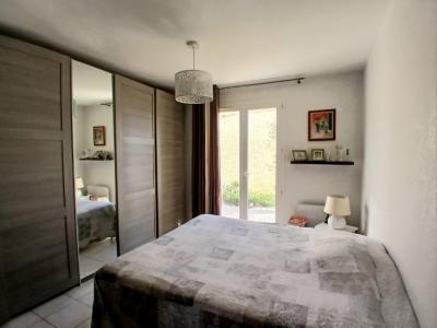 Single Storey Villa with Swimming Pool