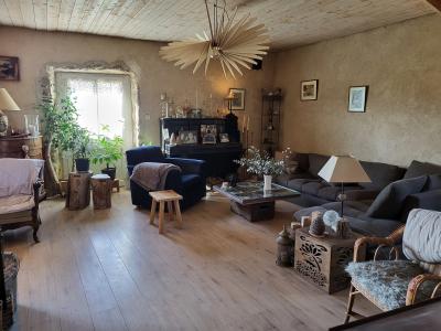 Former Farm Barn Renovated on 2.7 Hectares of Land