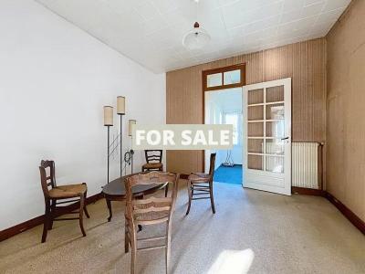 Detached House with Garden by the Coast