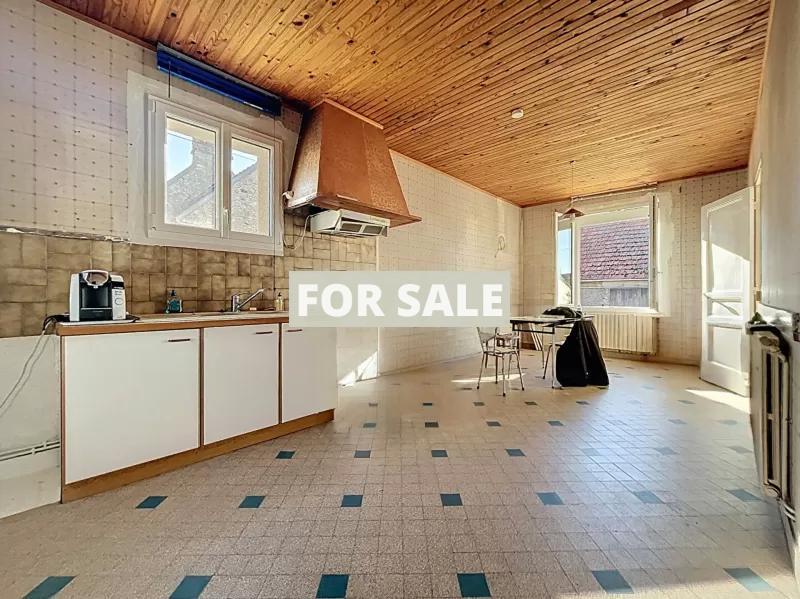 Detached House with Garden by the Coast