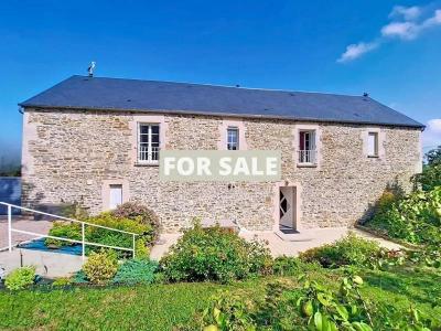 Detached House with Landscaped Garden