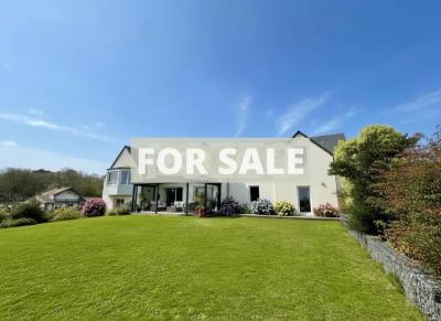 Detached House with Open Sea Views