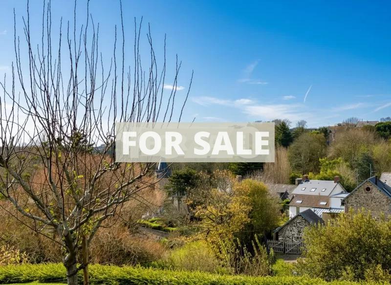 Detached House with Open Sea Views