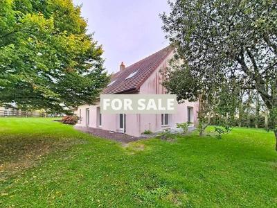 Detached House with Garden