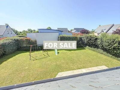Contemporary House and Landscaped Garden