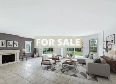 Contemporary Detached House by the Coast