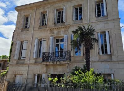 Superb Maison De Maitre, Lovely Courtyard And Adjoining Former Winery