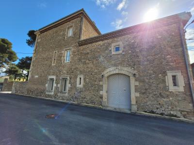 Superb Maison De Maitre, Lovely Courtyard And Adjoining Former Winery