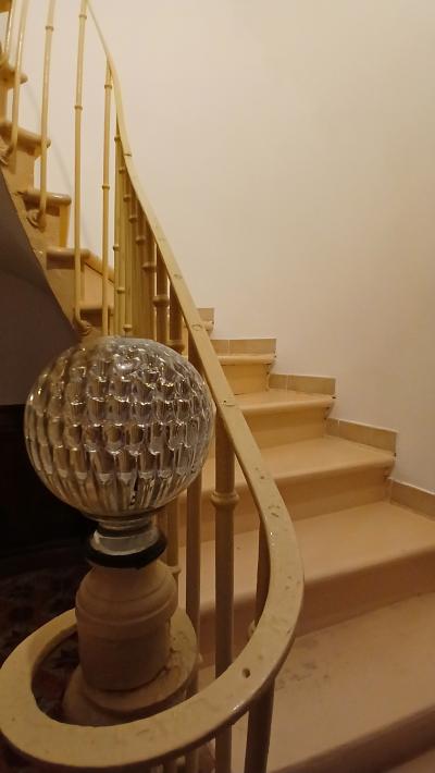 Elegant 18th Century Bourgeoise House