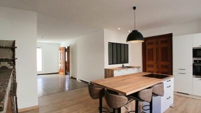 Splendid 18th Century Maison-de-Maitre with Courtyard And Terrace