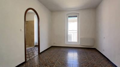 Splendid 18th Century Maison-de-Maitre with Courtyard And Terrace