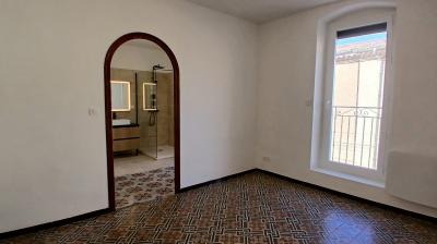 Splendid 18th Century Maison-de-Maitre with Courtyard And Terrace