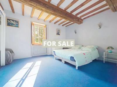 Detached Country House with Outbuilding