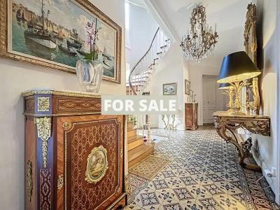 Period House in Glorious Coastal Location