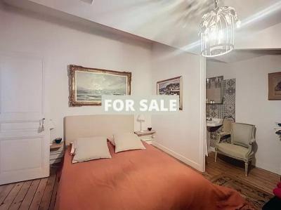 Period House in Glorious Coastal Location