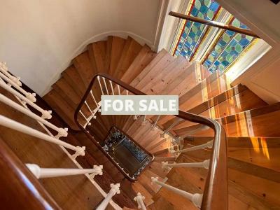 Period House in Glorious Coastal Location