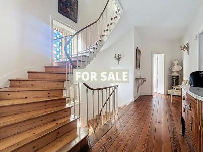 Period House in Glorious Coastal Location