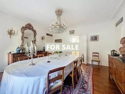 Period House in Glorious Coastal Location