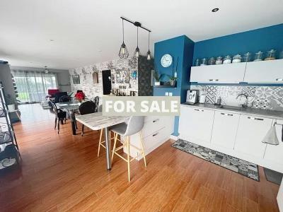 Detached House with Landscaped Garden