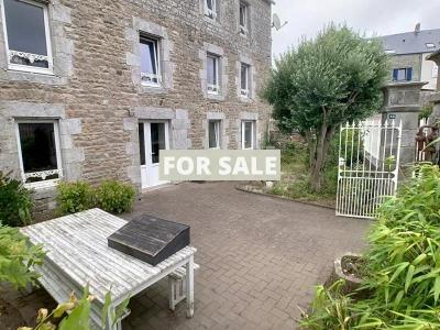 Detached Coastal House with Landscaped Garden