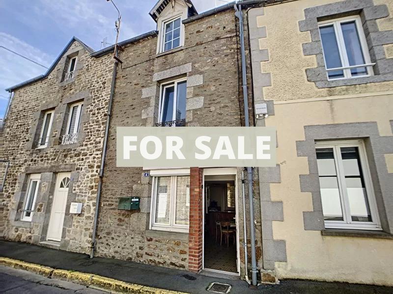 Main Photo of a 1 bedroom  Town House for sale