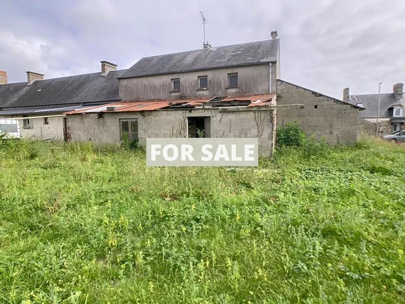Coastal House to Renovate with Garden