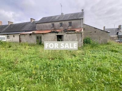 Coastal House to Renovate with Garden