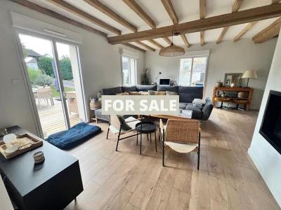 Fully Renovated Detached House