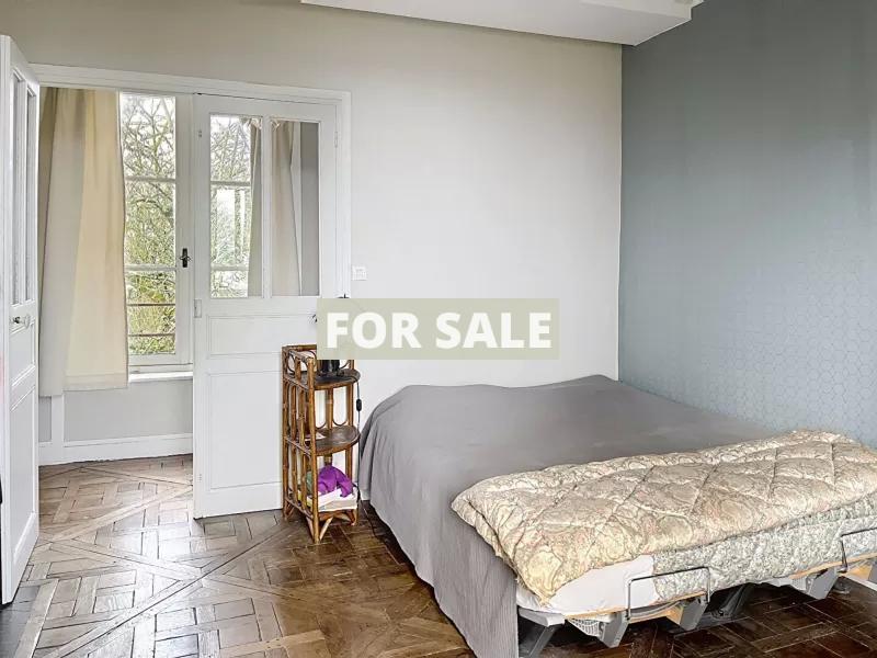 Beautiful Manor House Style Period Property