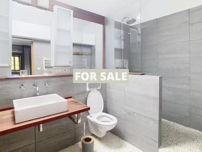 Detached Coastal House with Swimming Pool