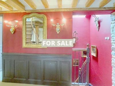 Detached Coastal House with Swimming Pool