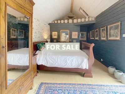 Detached Coastal House with Swimming Pool