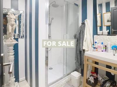 Detached Coastal House with Swimming Pool