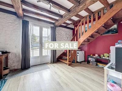 Detached House with Garden by the Coast