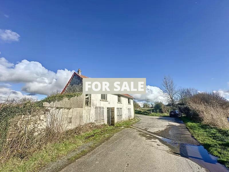 Detached Coastal House with View of Mont-st-Michel