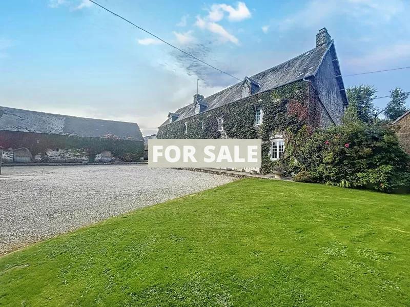 Manor House, Second House with Garden by the Coast