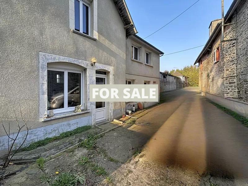 Town House in Good Order with Garden