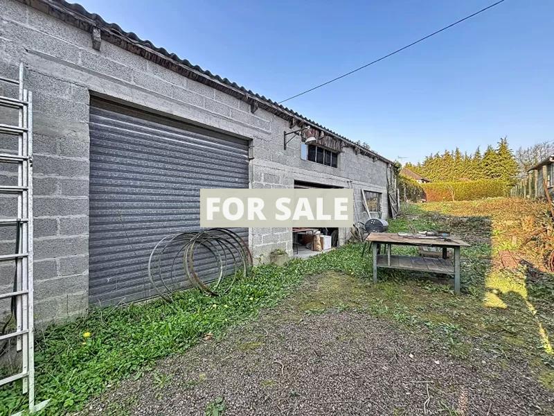 Town House in Good Order with Garden