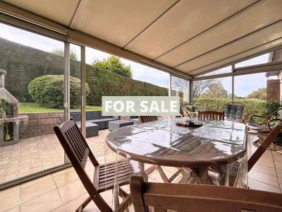 Detached House with Garage and Garden