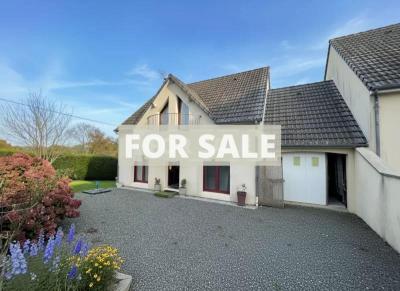 Lovely Modern House Close to the Coast