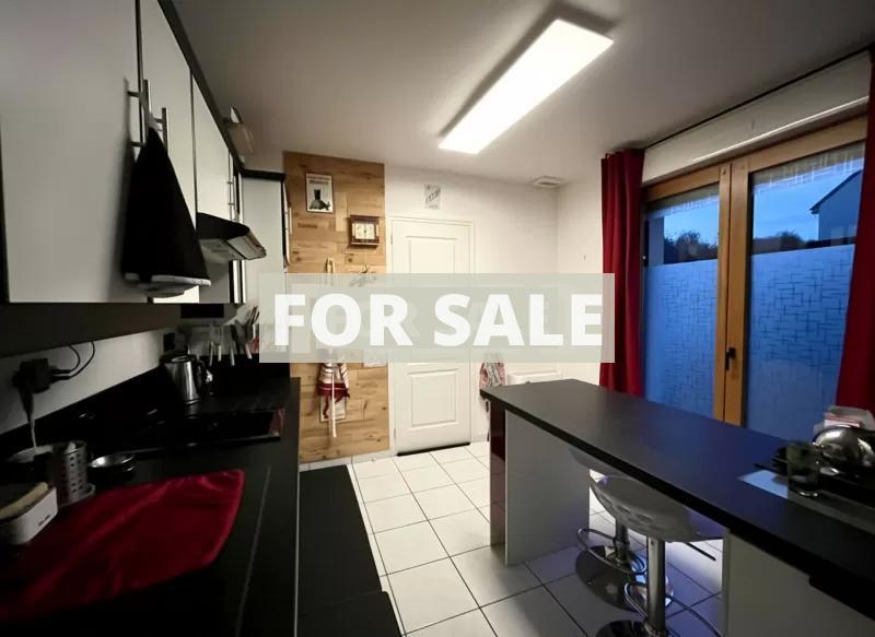 Lovely Modern House Close to the Coast