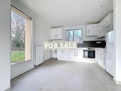 Detached House with Garden by the Coast