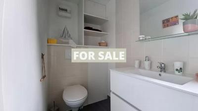 Detached House with Garden by the Coast