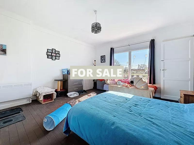 Detached Country House with Open Views