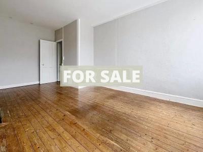 Traditional House with Garden