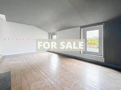 Traditional House with Garden