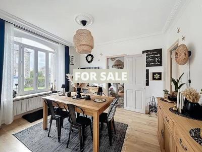 Lovely Detached House with Garden